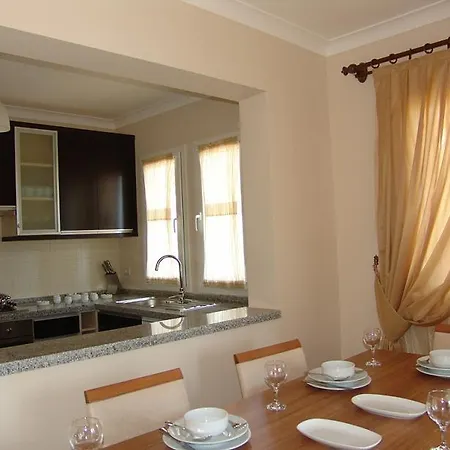 Therace Life Villas Vila